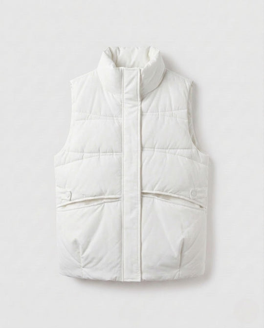 Damen nan leichtgewicht gesteppte Thermojacke mit hoch stehendem Kragen, verdecktem beidseitigem Reißverschluss und seitlichen Eingrifftaschen