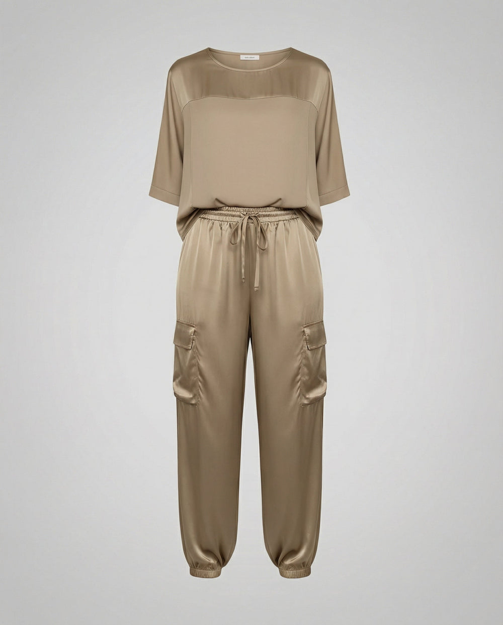 Eleganter Satin Zweiteiler Damen