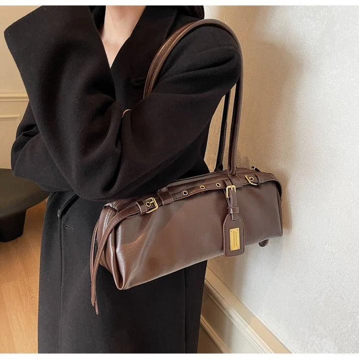 Nord Taschen | Schultertasche im Barrel-Design aus PU-Leder