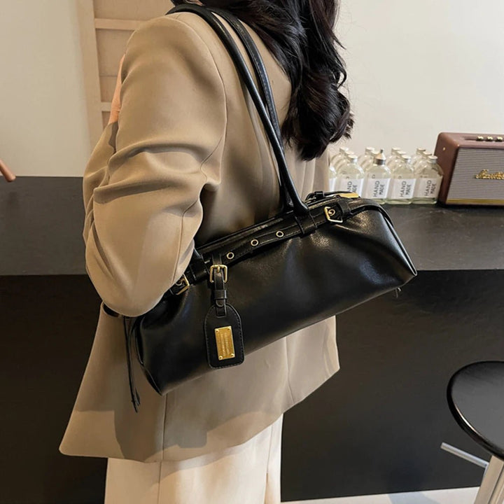 Nord Taschen | Schultertasche im Barrel-Design aus PU-Leder