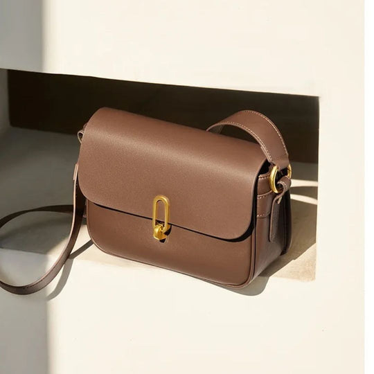 Nord Taschen | für Damen - Stilvolle Umhängetasche mit goldener Schnalle und verstellbarem Träger