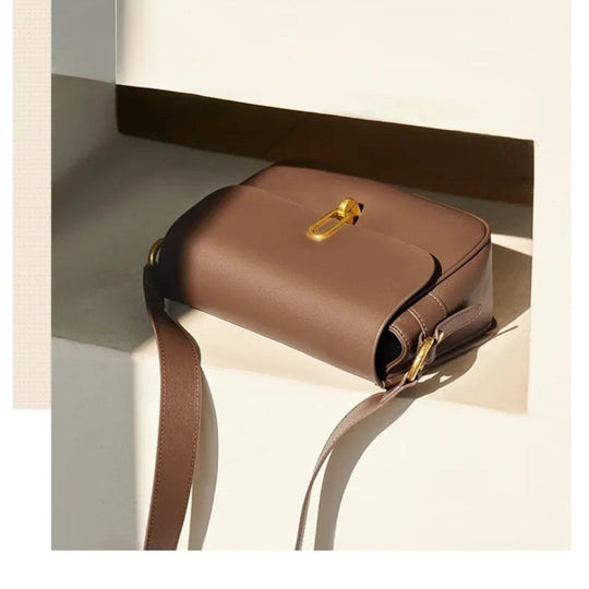 Nord Taschen | für Damen - Stilvolle Umhängetasche mit goldener Schnalle und verstellbarem Träger