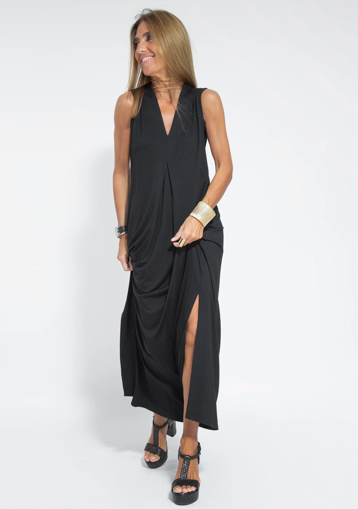 Set mit Langem, Schlank Machendem Kleid und Weste