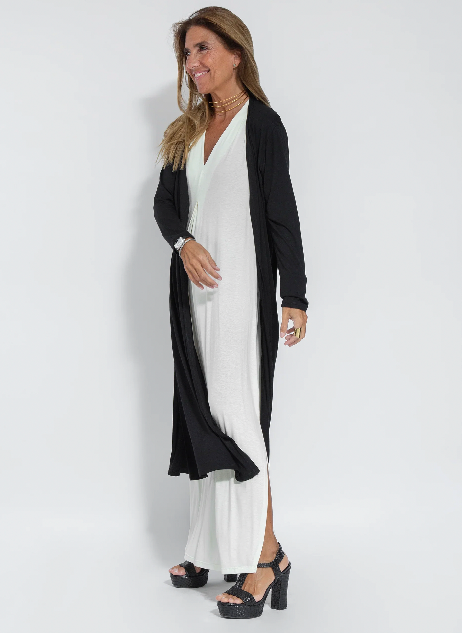 Set mit Langem, Schlank Machendem Kleid und Weste