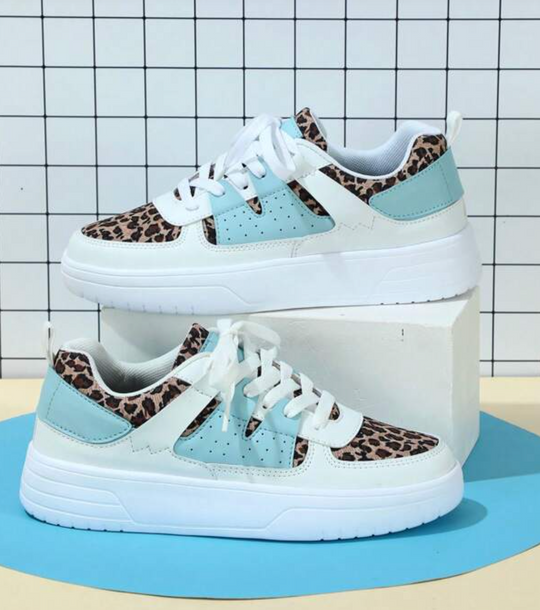 Stilvolle und bequeme Sneaker in einem einzigartigen Design