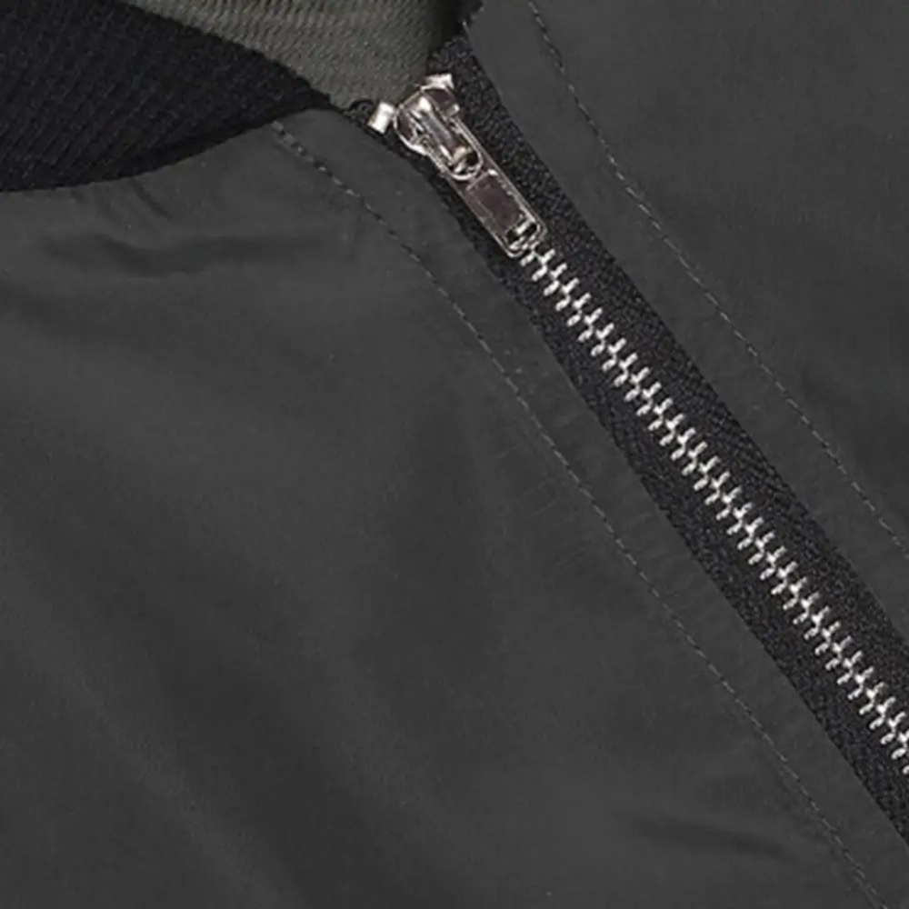 Stilvolle und bequeme Herbstjacke für Frauen