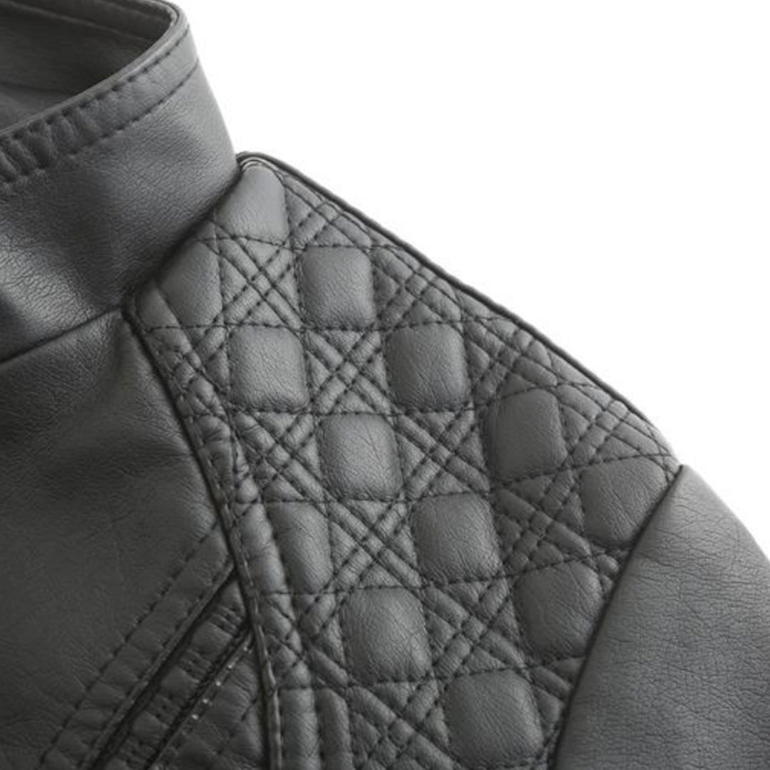 Elegante Lederjacke Mit Modernem Schnitt