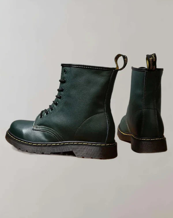 Bequeme Schlittschuhstiefel mit hohem Schaft