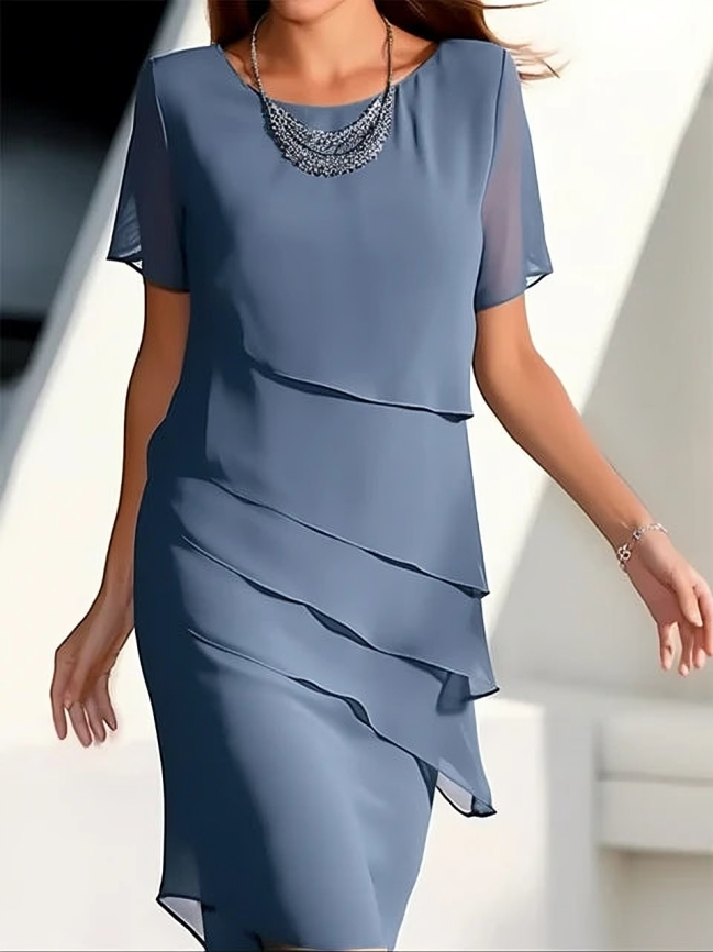 Elegantes Kleid - Kurzärmeliges Midikleid aus geschichtetem Chiffon
