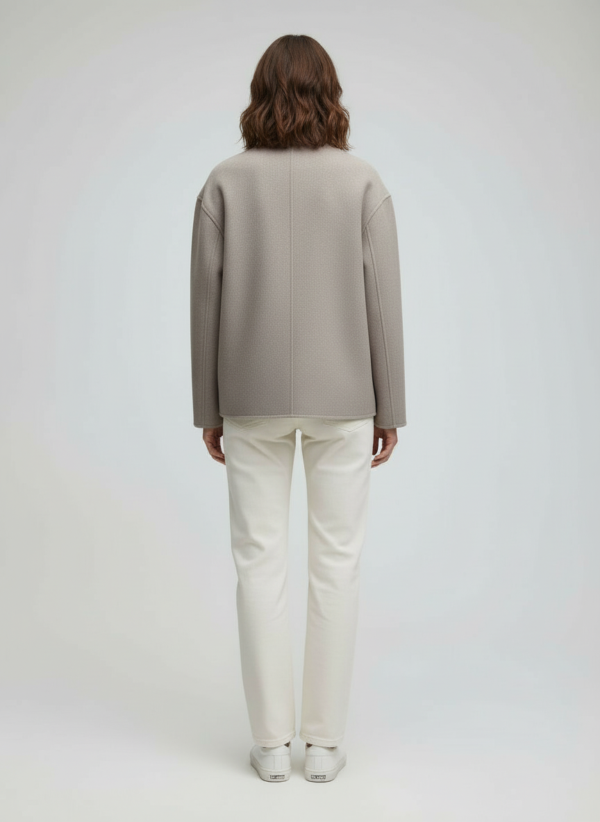 Nord Taschen | Damenjacke – Kurze Wolljacke in Beige mit Stehkragen & Knopfverschluss