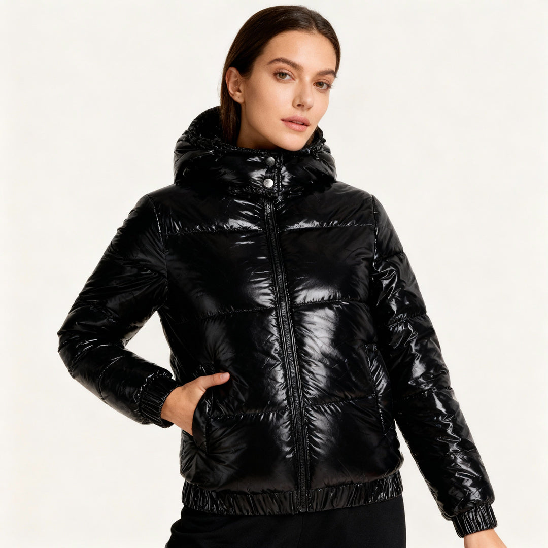 Damen glänzende Winterjacke mit Kapuze – Wasserabweisend & Wärmeisoliert – Nord Taschen