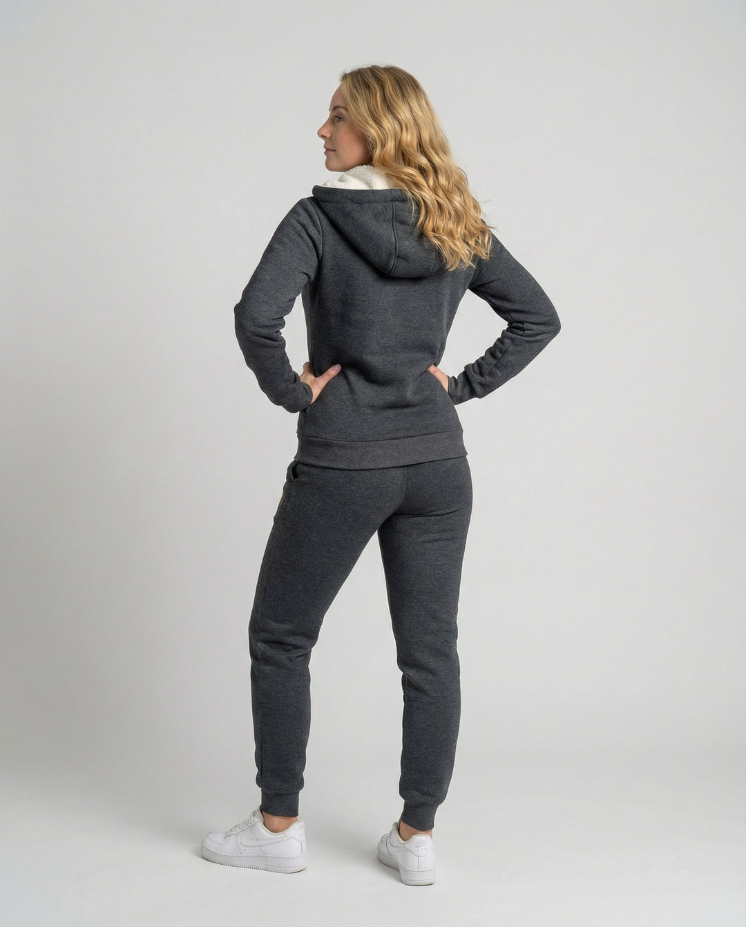 Warmer Sportlicher Jogginganzug