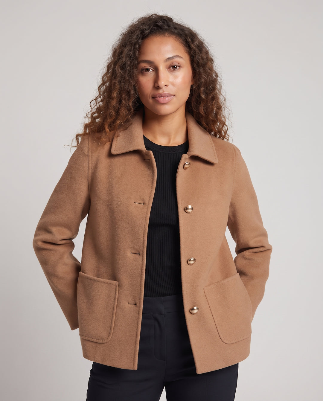 Damen Kurzmantel aus Wollmix mit kastiger Silhouette und aufgesetzten Taschen Nord Taschen