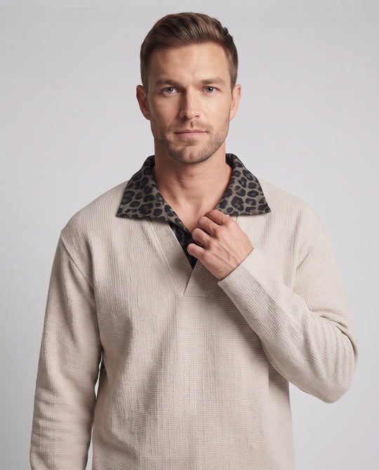 Herren Oversize-Feinstrickpullover mit tiefem V-Ausschnitt und Layering-Kragen Nord Taschen