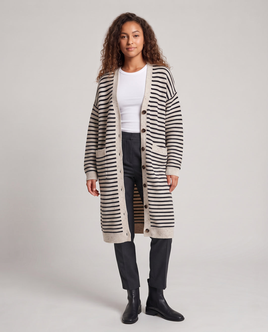 Damen Longline-Strickcardigan mit horizontalem Streifenmuster und aufgesetzten Taschen Nord Taschen