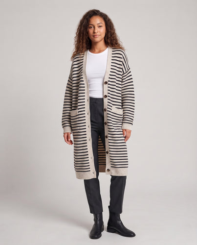 Damen Longline-Strickcardigan mit horizontalem Streifenmuster und aufgesetzten Taschen Nord Taschen