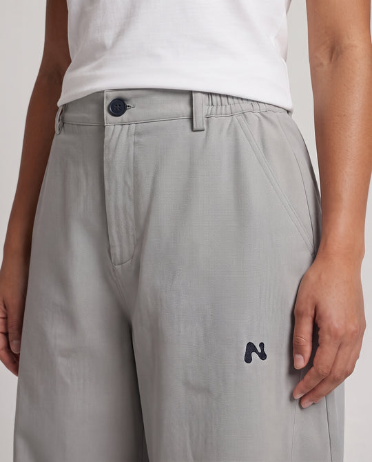 Damen Extraweite Palazzo-Hose mit teil-elastischem Bund und minimalistischer Logo-Applikation Nord Taschen