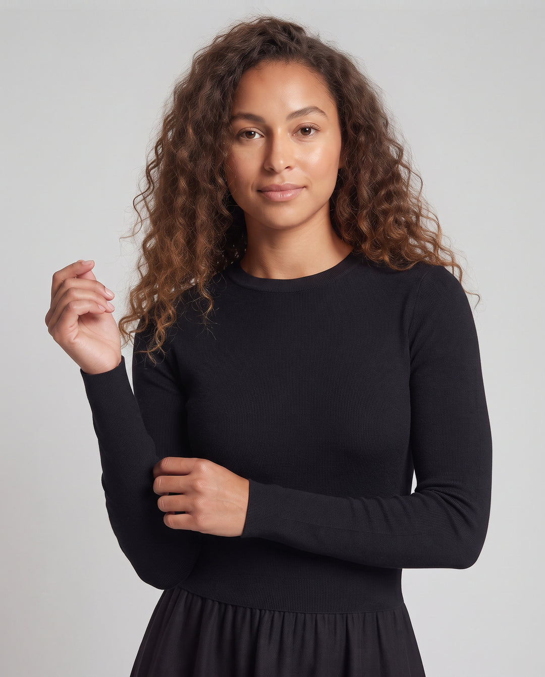 Damen Langärmeliges Maxikleid mit figurbetontem Rippoberteil und geraffter Taille Nord Taschen