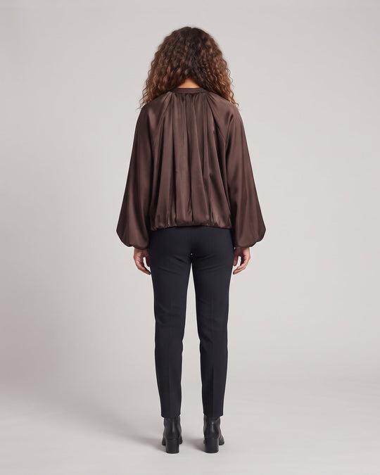 Damen Weite Satin-Bomberjacke mit Ballonärmeln und geraffter Vorderpartie Nord Taschen