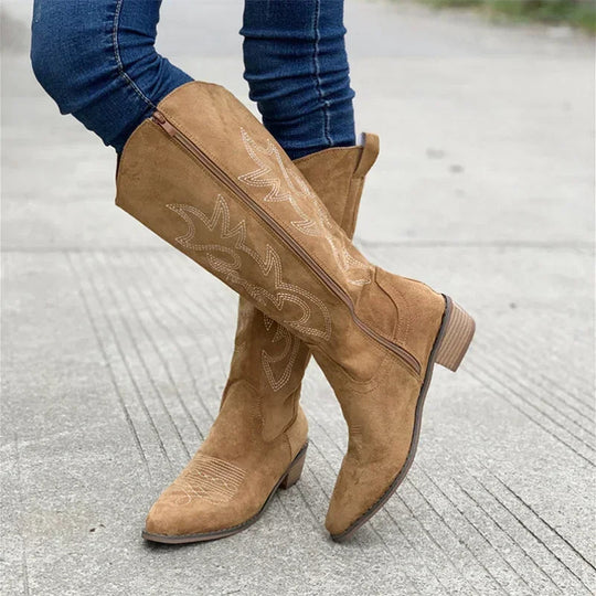 Cowboy-Stiefel – Wildleder-Textur – Bestickter Western-Stil – Halb Hoch – Niedriger Absatz - Vittorelli