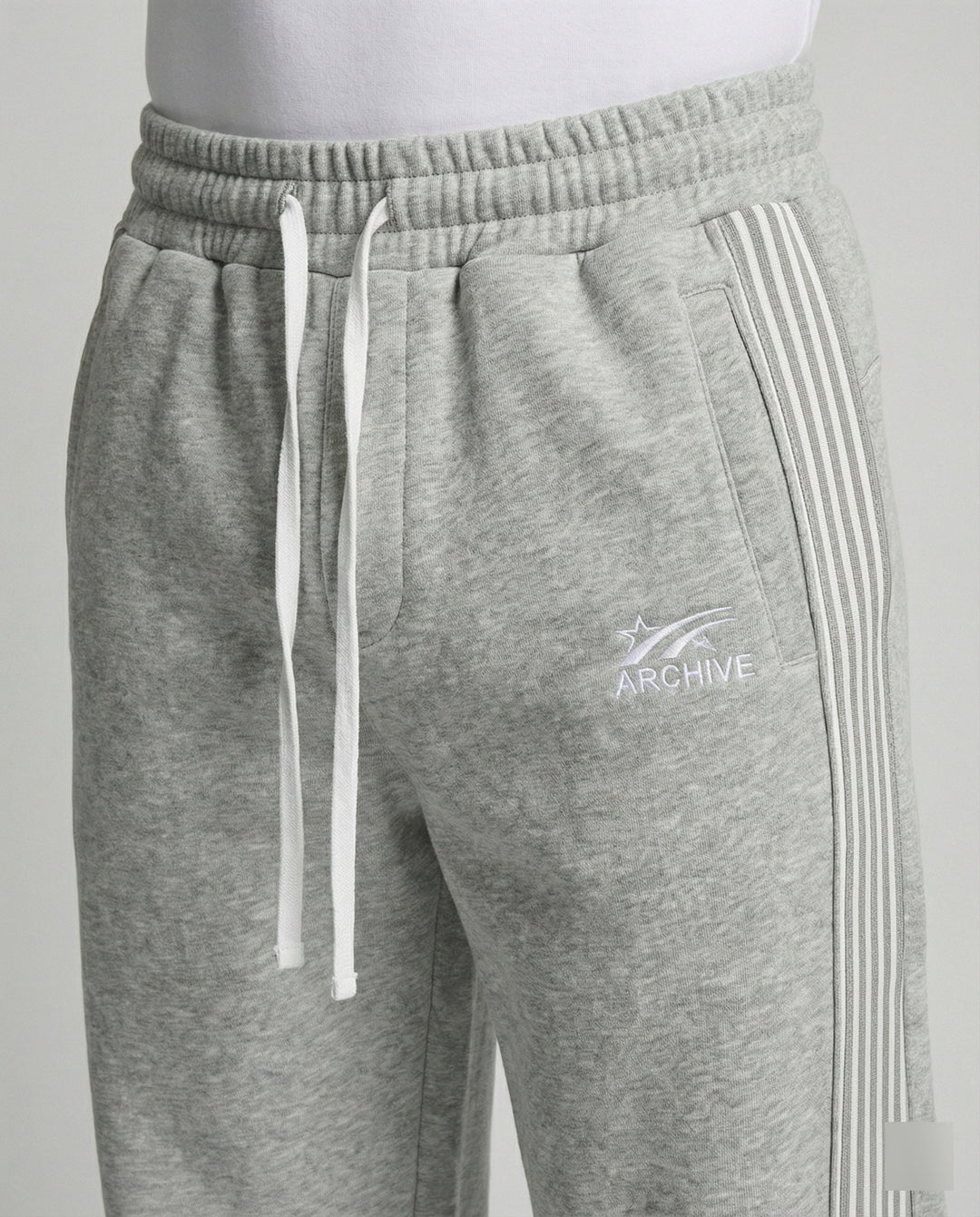 Herren Jogginghose mit Streifen