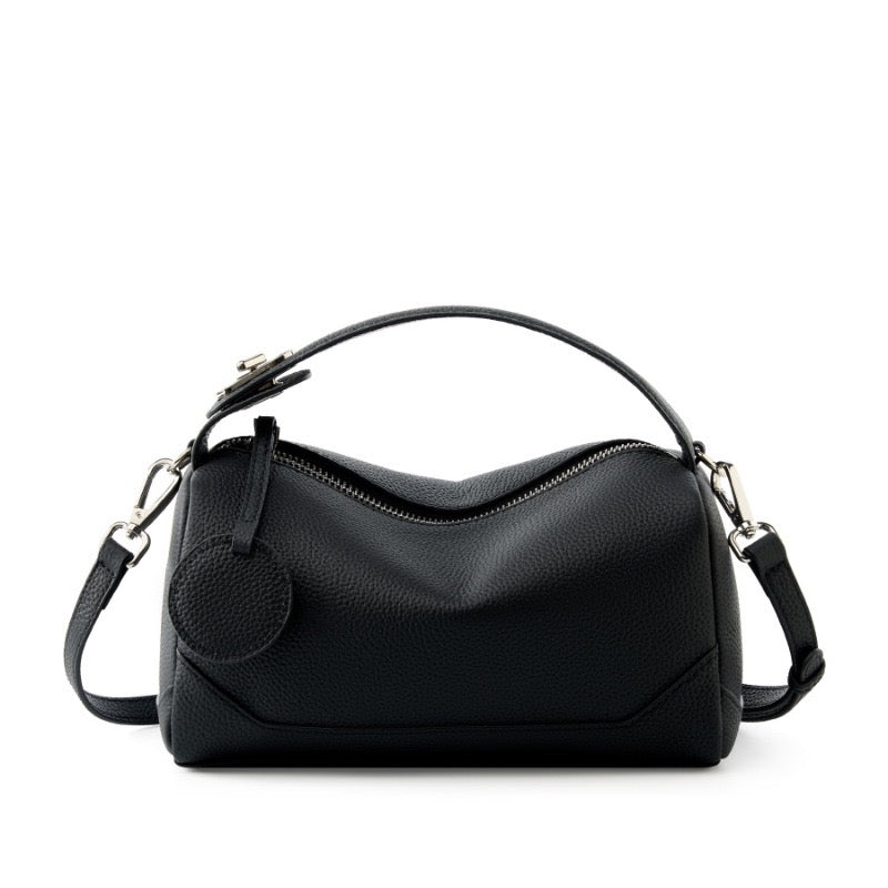 Nord Taschen | Genarbte Schultertasche mit Umhängegurt