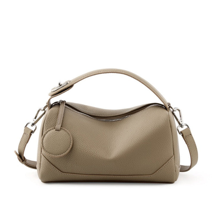 Nord Taschen | Genarbte Schultertasche mit Umhängegurt