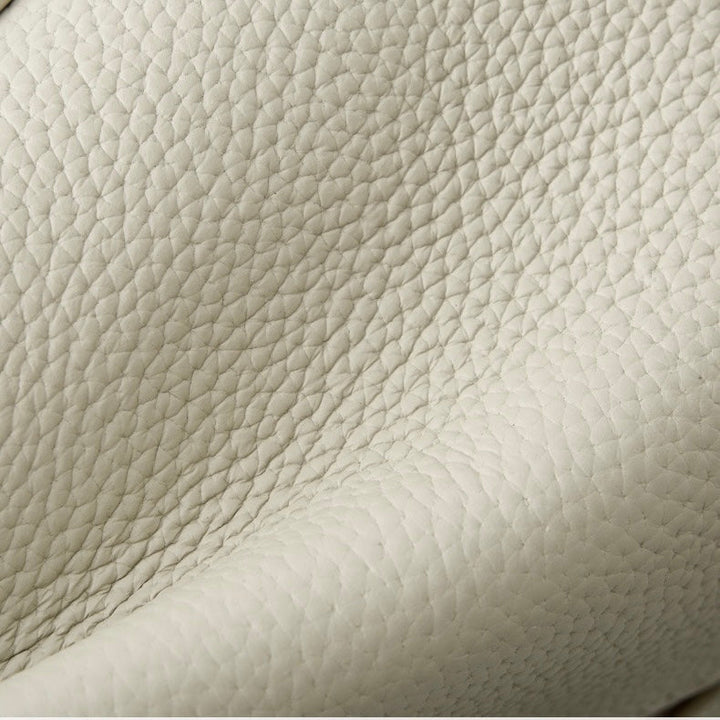 Nord Taschen | Genarbte Schultertasche mit Umhängegurt