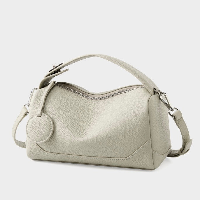 Nord Taschen | Genarbte Schultertasche mit Umhängegurt