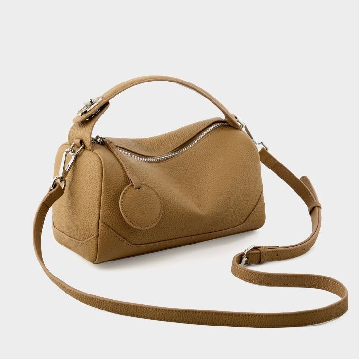 Nord Taschen | Genarbte Schultertasche mit Umhängegurt