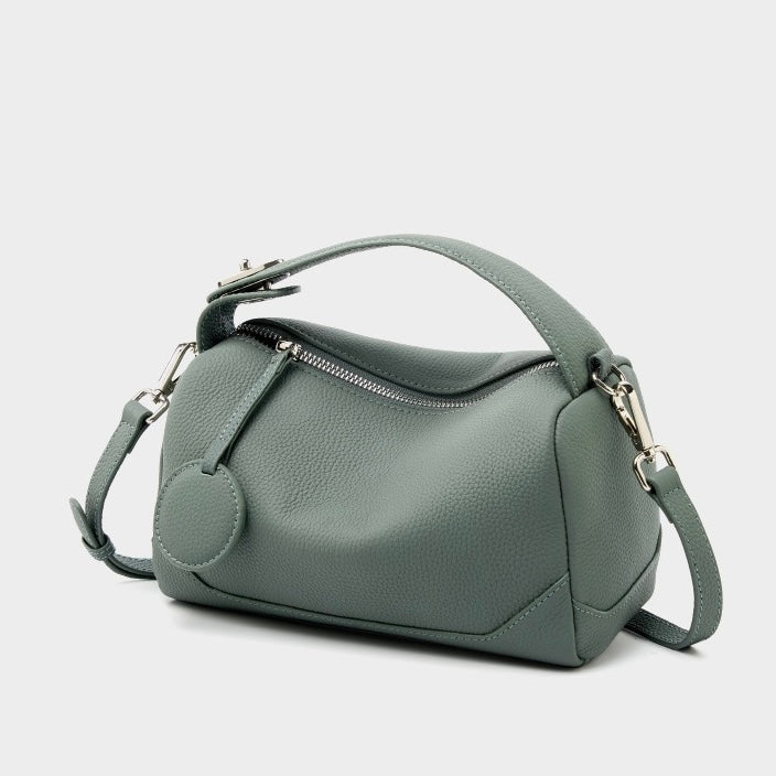 Nord Taschen | Genarbte Schultertasche mit Umhängegurt