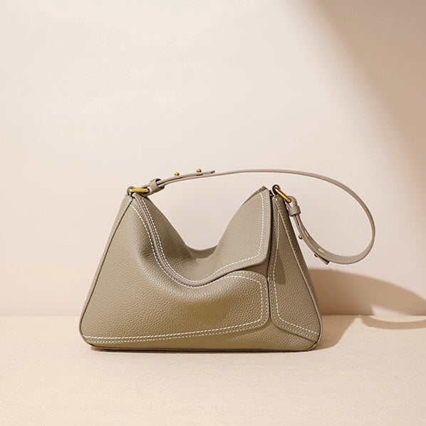Nord Taschen | Damen Leder Schultertasche mit geometrischem, gepaneltem Klappdetail