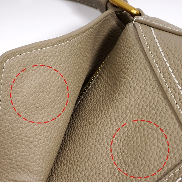 Nord Taschen | Damen Leder Schultertasche mit geometrischem, gepaneltem Klappdetail