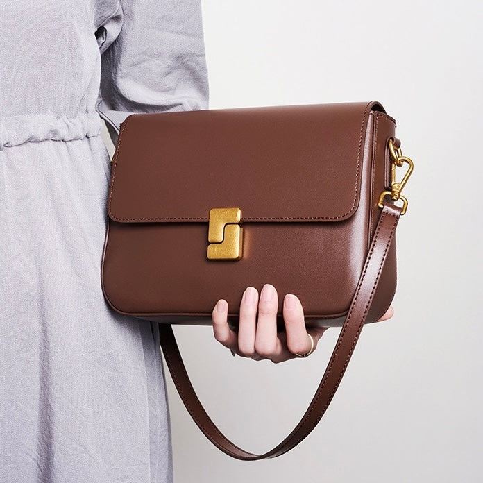 Nord Taschen | Damen Schultertasche mit goldener Drehverschluss-Schließe