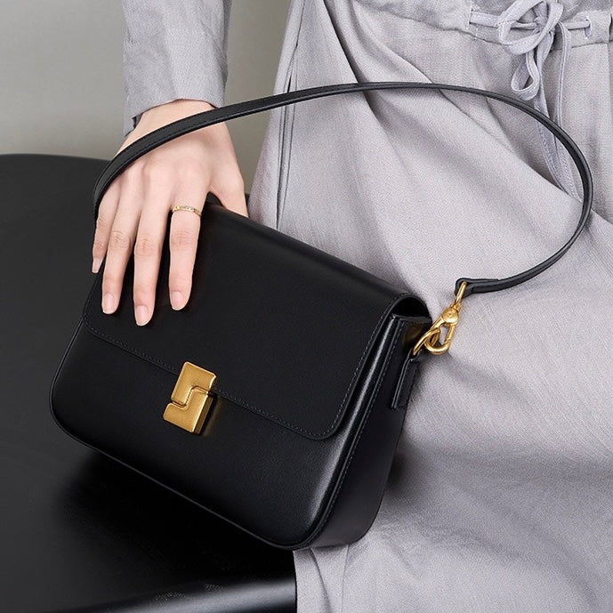 Nord Taschen | Damen Schultertasche mit goldener Drehverschluss-Schließe