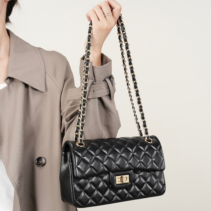 Nord Taschen | Gepolsterte Ketten-Crossbody-Tasche, klassische Schultertasche mit Drehverschluss