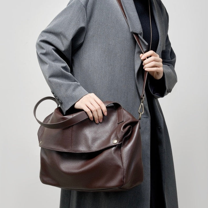 Nord Taschen | Große Leder Hobo-Tasche, Übergroße Schultertasche für Damen mit Umhängegurt und Fronttasche