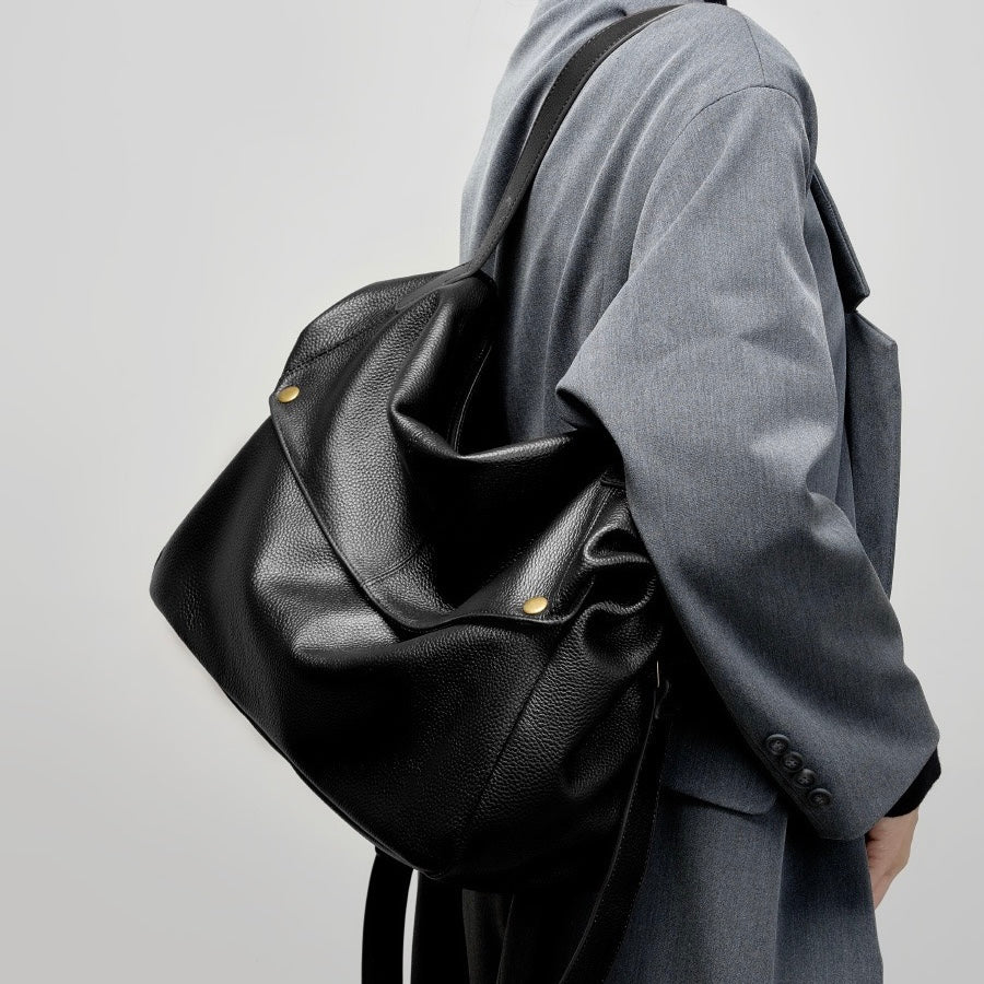 Nord Taschen | Große Leder Hobo-Tasche, Übergroße Schultertasche für Damen mit Umhängegurt und Fronttasche