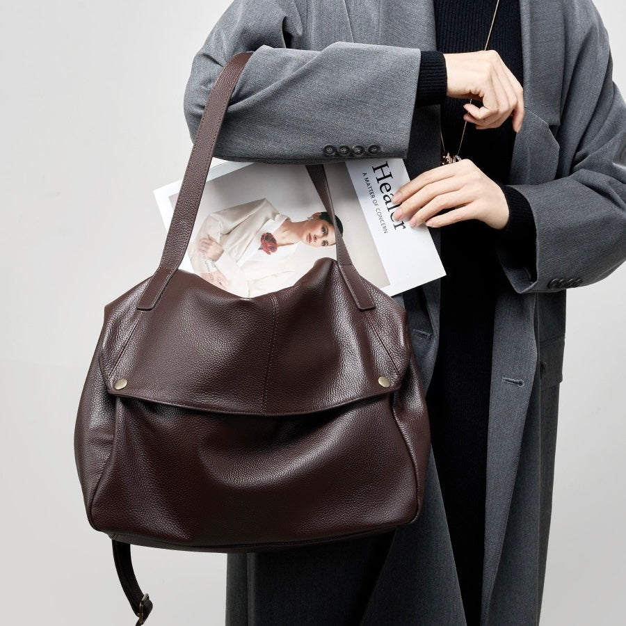 Nord Taschen | Große Leder Hobo-Tasche, Übergroße Schultertasche für Damen mit Umhängegurt und Fronttasche