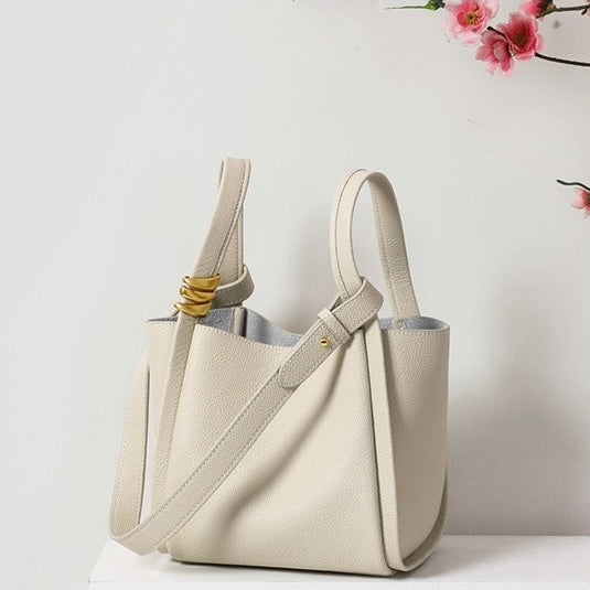 Nord Taschen | Damen Bucket Bag Kleine Schultertasche mit Goldring-Detail & Innenbeutel
