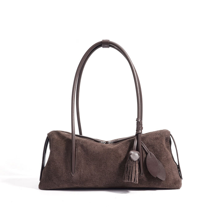Nord Taschen | Damen Schultertasche mit Quaste und Blattanhänger Detail