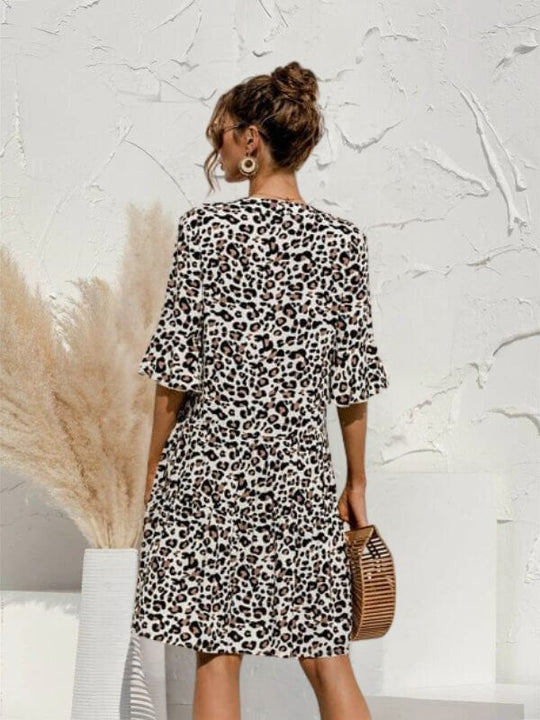 Stilvolle Damenkleid mit Druck