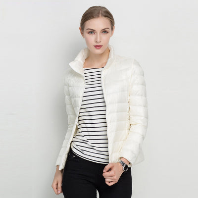 Damen Leichtgewicht Daunenjacke mit Reißverschluss und Stehkragen