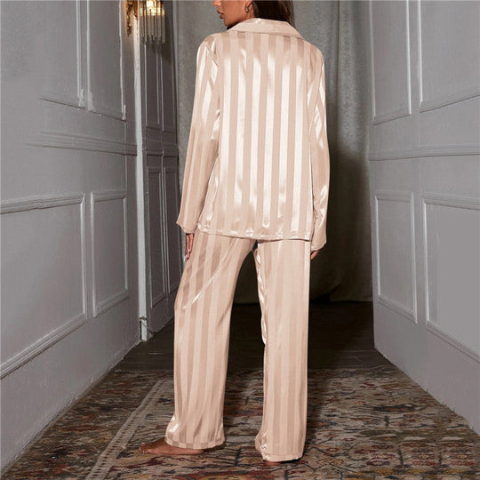 Stilvolles Pyjama-Set aus Seide - Arvani