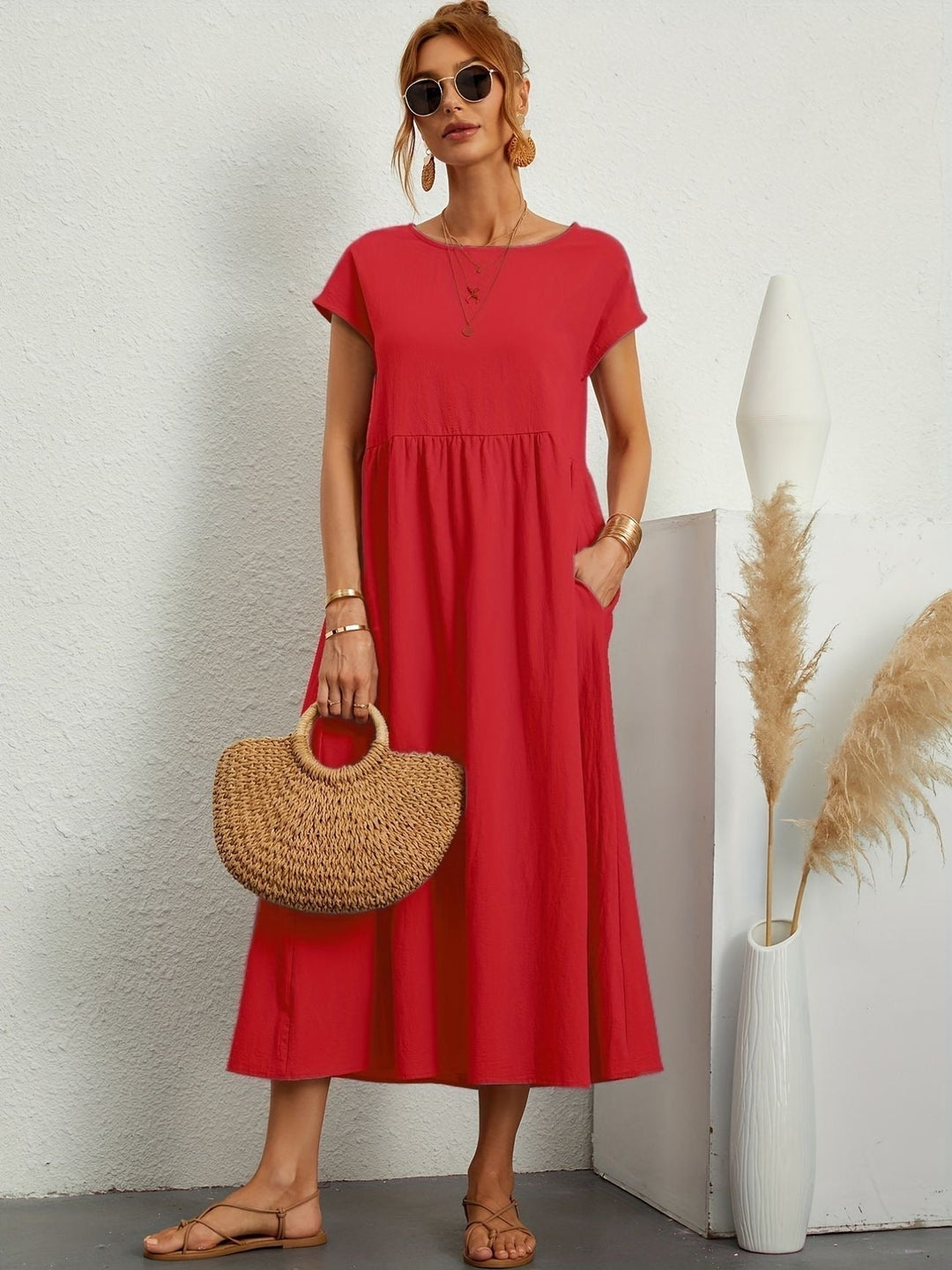 Rundhalsausschnitt Kleid Elegantes Design für Damen