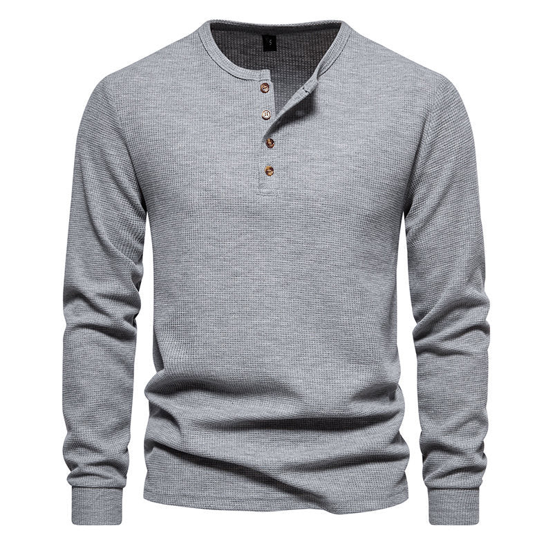 Herren Langarm-Henley-Shirt mit strukturiertem Oberflächenmuster und praktischen Knopfdetails