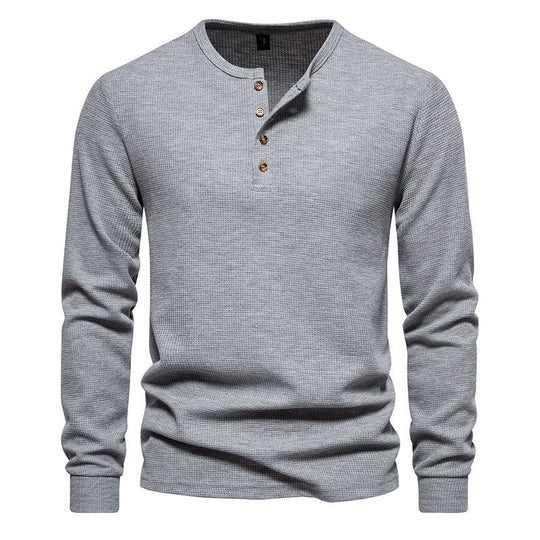 Herren Langarm-Henley-Shirt mit strukturiertem Oberflächenmuster und praktischen Knopfdetails