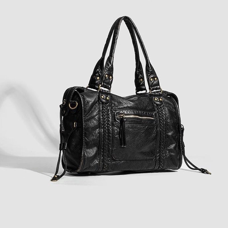Damen Tragetasche mit eleganten Metallakzenten und praktischem Innenlayout Nord Taschen