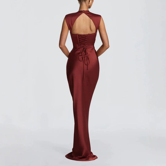 Damen Elegantes Maxikleid mit asymmetrischem Ausschnitt und raffinierten Drapierungen Nord Taschen