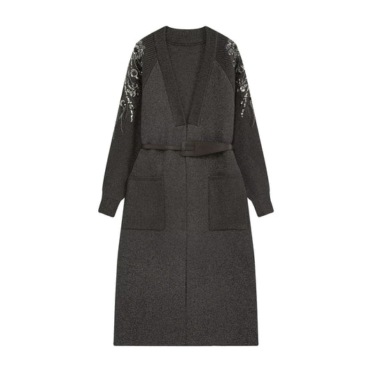 Damen Langer Strickmantel mit Taillengürtel und bestickten Ärmeln Nord Taschen